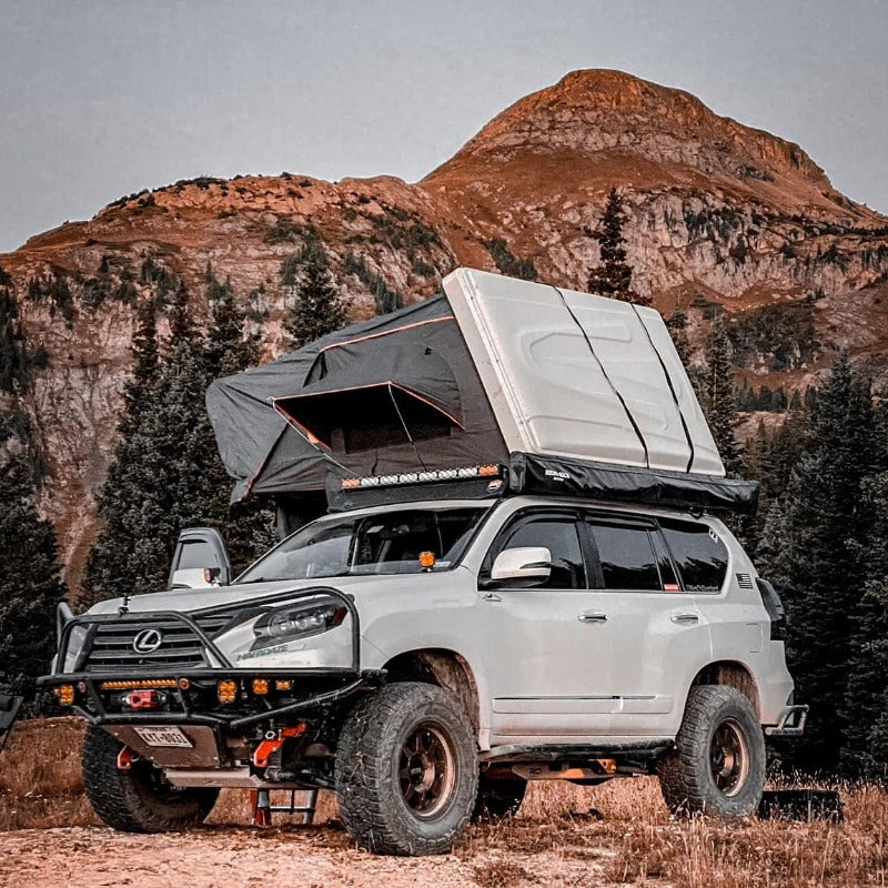 Adventurer XL White