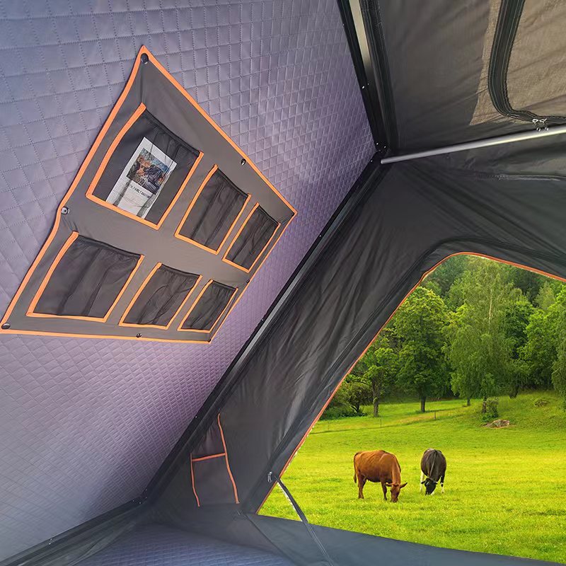 Clam Shell Outdoorsman Plus
