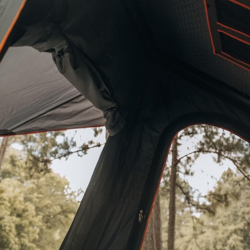 Clam shell Roof top Tent