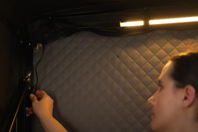 Roof top tent light