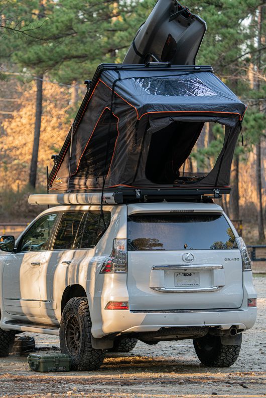 Clam Shell Roof top tent